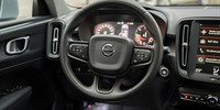 Volvo
 XC40 2.0 D D3