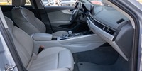 Audi A4
 35 TDi Stronic Business Line