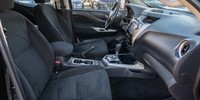 Nissan
 Navara 2,3 DCI 4X4