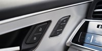 Audi Q7
 3.0 TDI S line QUATTRO