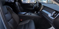 Volvo
 XC60 D4