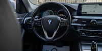 BMW
 5-Series 520d