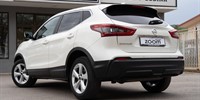 Nissan
 Qashqai 1,5 DCI