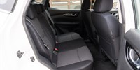 Nissan
 Qashqai 1,6 DCI