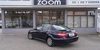 Mercedes-Benz E-Class
 220 CDI