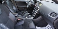 Volvo
 V40 D2 BUSINESS SPORT 5D