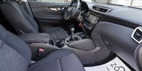 Nissan
 Qashqai 1.6 DCI 4x4
