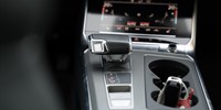 Audi A6
 2.0 TDI S line