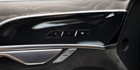 Audi A8
 3.0 TDI S line QUATTRO