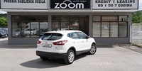 Nissan
 Qashqai 1.5 DCI