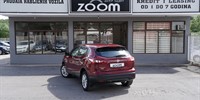 Nissan
 Qashqai 1.6 DCI 4x4