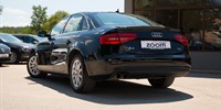 Audi A4
 2.0 TDI