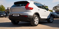 Volvo
 XC40 2.0 D