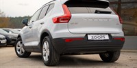 Volvo
 XC40 2.0 D D3
