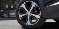 Peugeot 3008 1,5 BlueHDI ALLURE