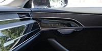 Audi A8
 50 TDI Quattro Tiptronic