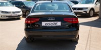 Audi A4
 2.0 TDI