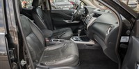 Nissan
 Navara 2,3 DCI 4X4