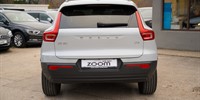 Volvo
 XC40 2.0 D D3