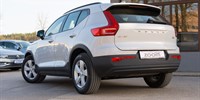 Volvo
 XC40 2.0D D3 AWD 4X4