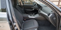 BMW
 3-Series 318 D