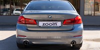 BMW
 5-Series 520d