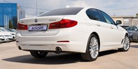 BMW
 5-Series 520d xDrive