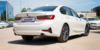 BMW
 3-Series 318D
