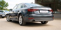 Audi A4
 2.0 TDI S line