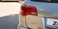 Audi A6
 2.0 TDI 