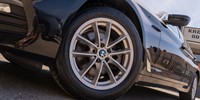 BMW
 5-Series 520d