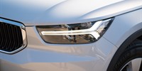 Volvo
 XC40 2.0 D