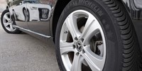 Mercedes-Benz E-Class
 220 D Avantgarde 