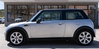 MINI
 Cooper 
 1,6 Benzin