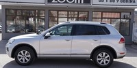 Volkswagen Touareg
 3.0 TDI 4 MOTION