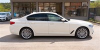 BMW
 5-Series 520d xDrive