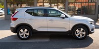 Volvo
 XC40 2.0 D