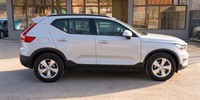 Volvo
 XC40 2.0D D3 AWD 4X4