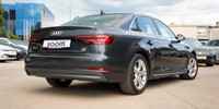 Audi A4
 2.0 TDI S line