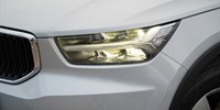 Volvo
 XC40 2.0 D D3