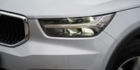 Volvo
 XC40 2.0 D D3