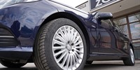 Mercedes-Benz E-Class
 220 CDI