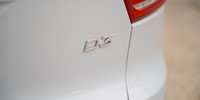 Volvo
 XC40 2.0 D D3