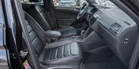 Volkswagen Tiguan
 2.0 TDI R-line