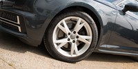 Audi A4
 2.0 TDI S line