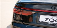 Audi A8
 3.0 TDI S line QUATTRO