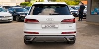 Audi Q7
 3.0 TDI S line QUATTRO