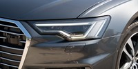 Audi A6
 2.0 TDI S line