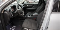 Volvo
 XC40 2.0 D D3