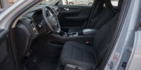Volvo
 XC40 2.0 D